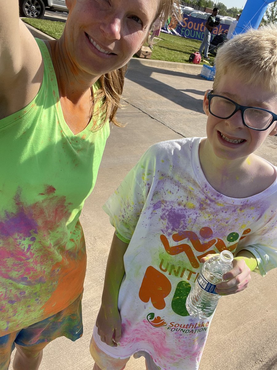DragonsSOTX's tweet photo. Our Special Olympics athletes were excited to be a part of the Southlake Foundation Color Run this morning 🎨🏃🏼 https://t.co/b6b8eS1EcT
