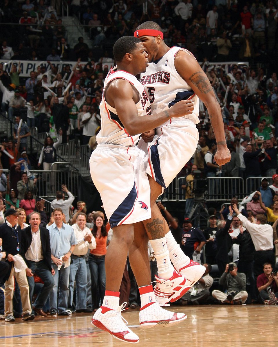 ATLHawks's tweet photo. 2008 series vs. Boston had the A rockin’ 💥 https://t.co/0VaRyDklAq
