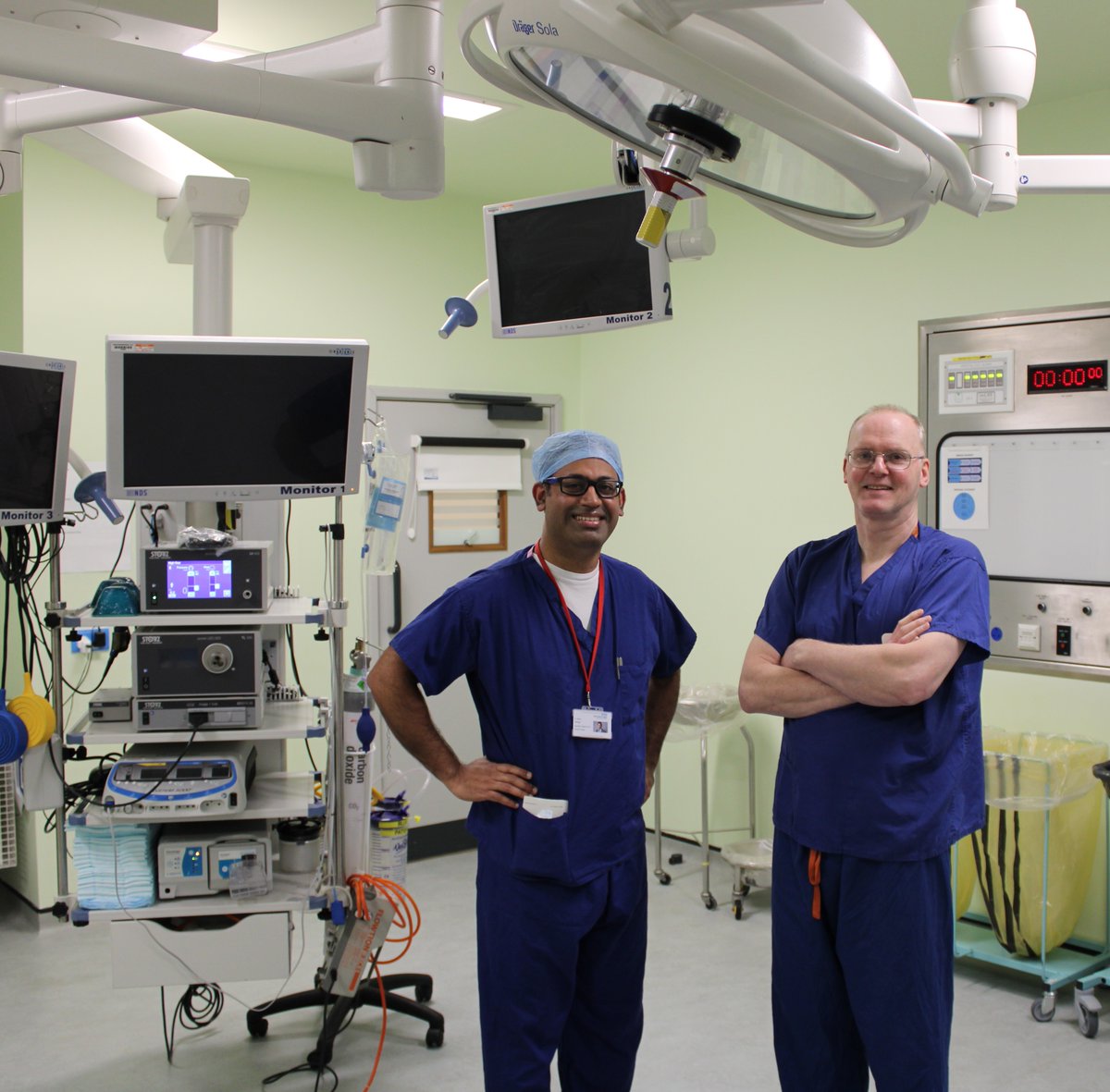 We are delighted that one of our consultant surgeons, Adrian Harris, was honoured at @ASiTofficial awards which recognise surgical training excellence. He was one of only a few surgeons to be shortlisted for a top award. For more: ow.ly/iiuK50NJfBB