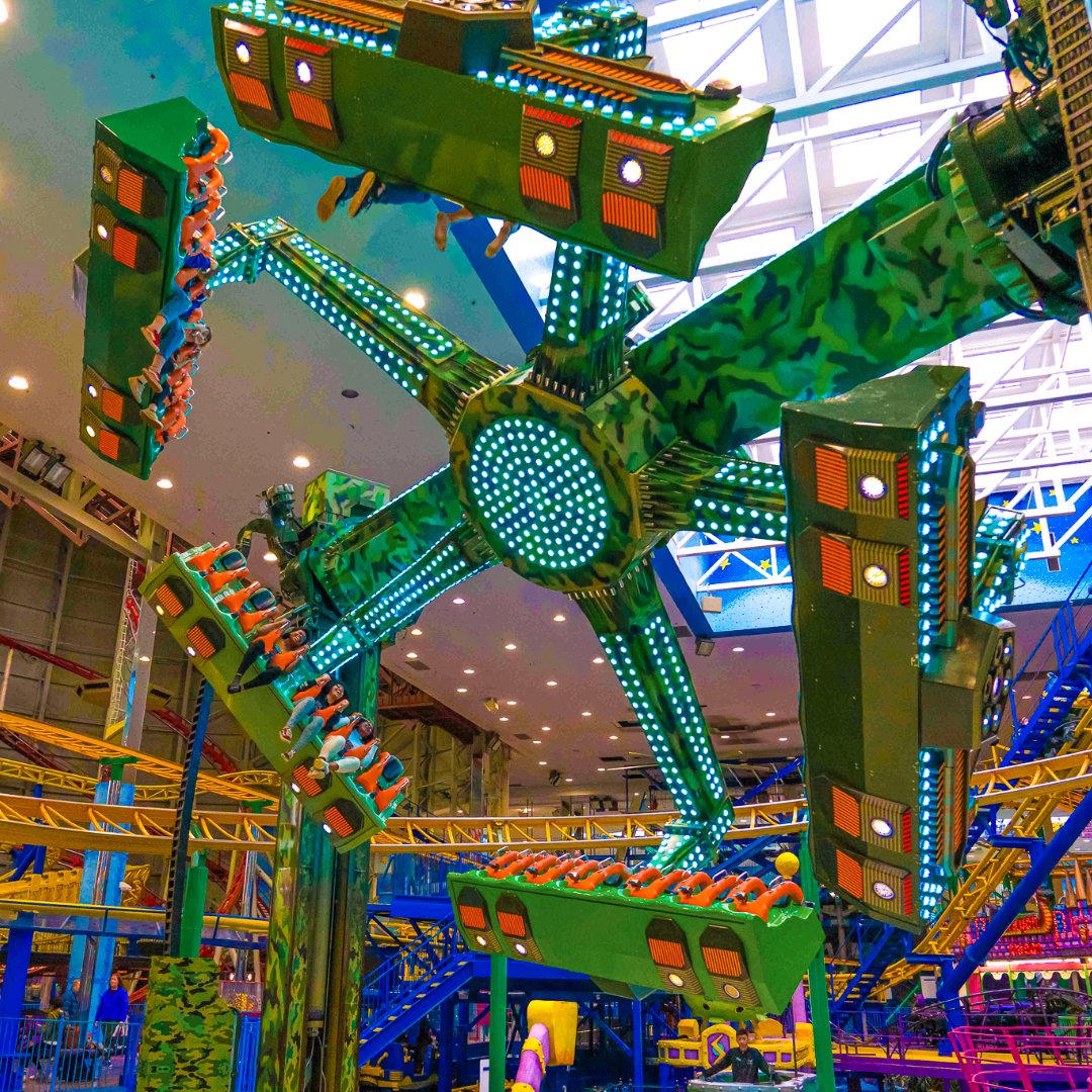 Official_WEM's tweet photo. Calling all thrill seekers!📣 Are you ready for an intense and unique rush? Hop on to HAVOC!
#ExploreWEM #wested #westedmontonmall #yeg #edmonton #yegattractions #yegfun #exploreedmonton #YEGLife #EdmontonAdventures #Galaxyland #Hasbro https://t.co/bddHnSAY0Y