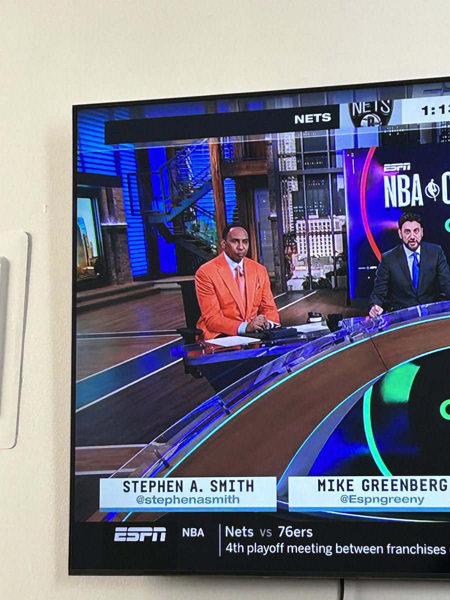 parebear86's tweet photo. I’ve had it up to HERE with @stephenasmith https://t.co/cpThfYicpB
