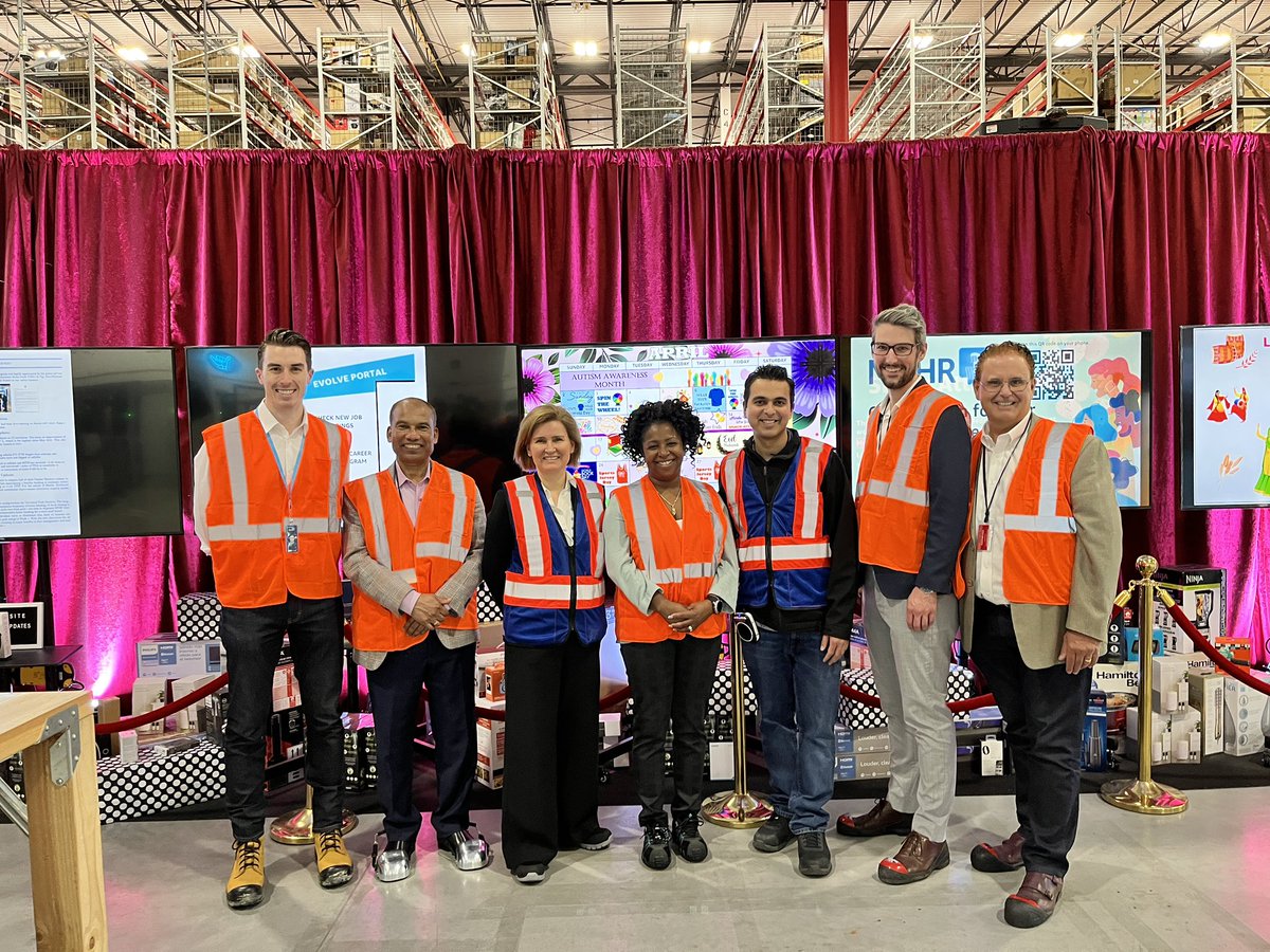 MPPBarnesAjax's tweet photo. Thanks to @amazonca for the amazing tour of their Ajax Fulfilment Centre! It was great to see how they operate and how they make sure their customers get their orders quickly and efficiently.
Thank you @raematt @rudycuzzetto @logankanapathi #amazonexperience #MPPBarnesInAjax https://t.co/Cmd067IbBr