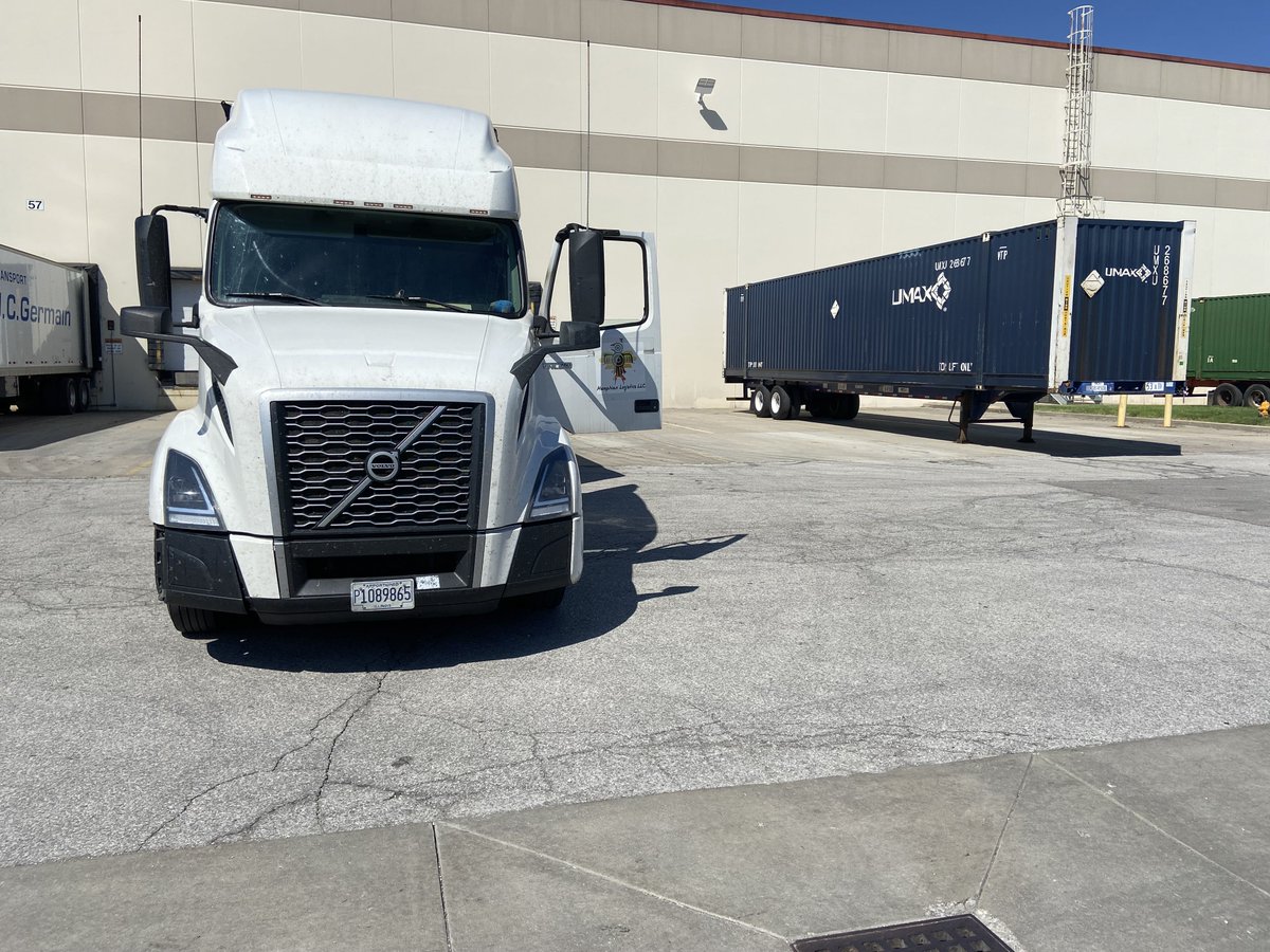 MemphianL's tweet photo. Thanks For Shipping with Memphian Logistics LLC @MemphianL #NicePak https://t.co/TV0a1Q0GNm