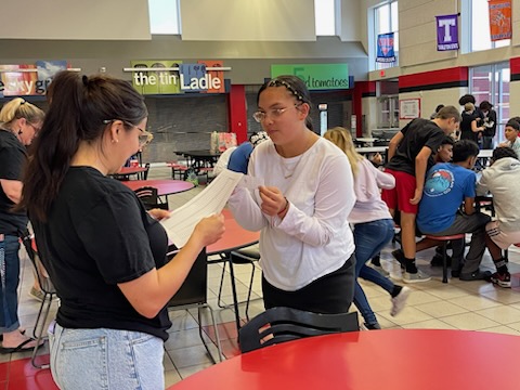Freeport_Int's tweet photo. FIS Saturday Scholars Academy preparing for Reading & US History STAAR! Teaching & Learning at high levels! @BrazosportISD #FISisthebest https://t.co/nJkJ20CzUO