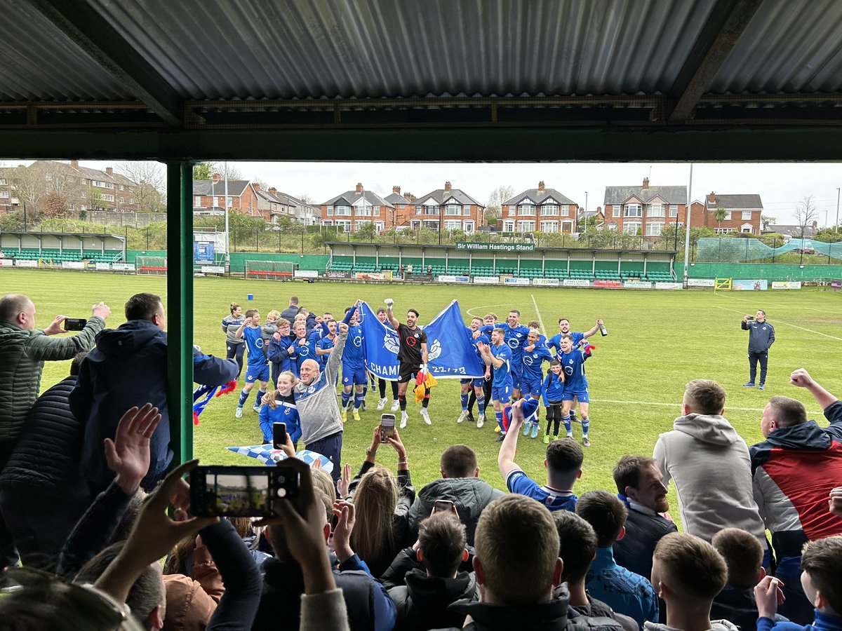 LoughgallFC's tweet photo. Champions 🏆 https://t.co/d7VtbodlzK