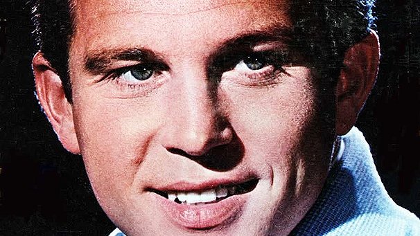 Happy birthday BOBBY VINTON!
(April 16, 1935) 