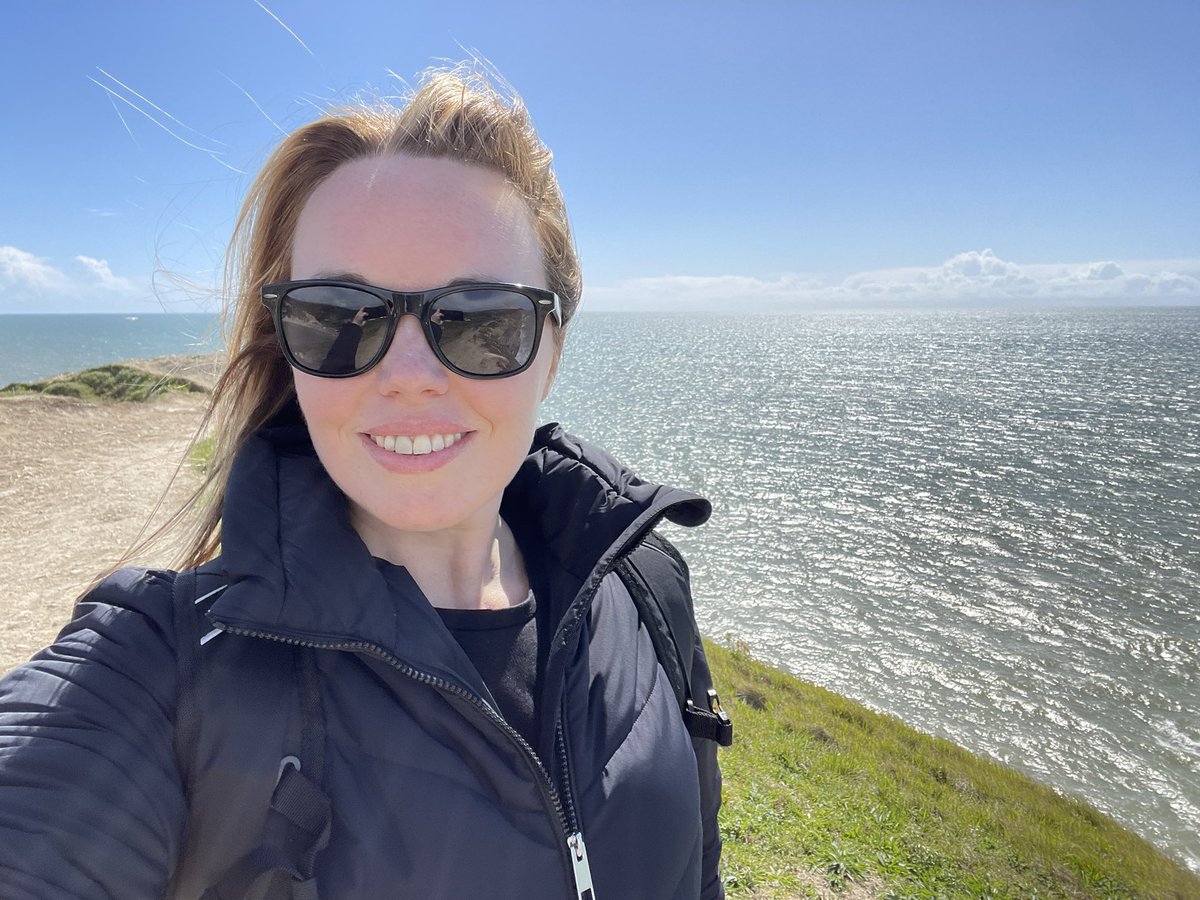 Miss_K_Geog's tweet photo. 🌊 ⛰️ D O R S E T  C O A S T L I N E ⛰️ 🌊

It’s been great to spend a few days away, visiting some well known coastal landforms that I’m absolutely sure contributed to my love of Geography. 

#solobreak #solotravels #geographyteacherontour #selfiequeen #nofilter https://t.co/WaWGUcYdNf