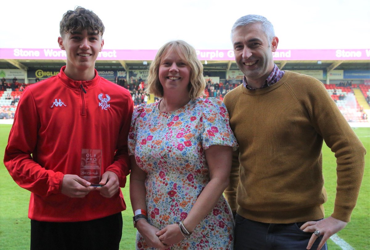 Harriers Academy tweet media