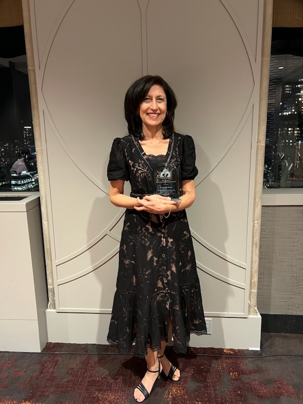 FamilyCarersAB's tweet image. So pleased to announce that Dr. Jasneet Parmar has received the  Peter McCracken Physician Innovator in Education Award for Caregiver-Centered Care Healthcare Workforce Education  caregivercare.ca at the Canadian Geriatrics Society #CGS2023 

#healthcare  #caregivers