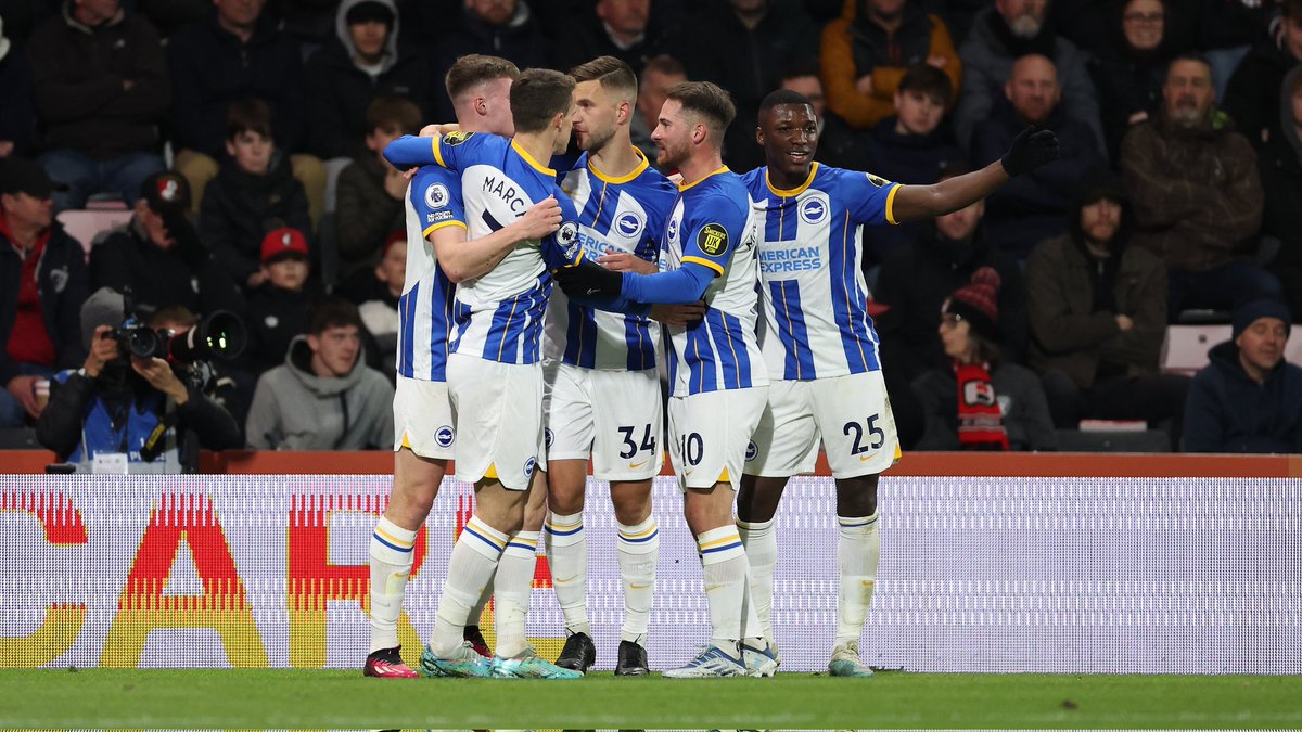 jeromheath's tweet photo. How many backroom staff did Brighton lose to Chelsea this season? Head coach, assistant coaches, club legend, head of recruitment, assistant head of recruitment, 2021/2022 player of the season. Anyone else? And they still did the double over Chelsea. #BHAFC #CFC 🔵⚪ https://t.co/cIukuvqmBB