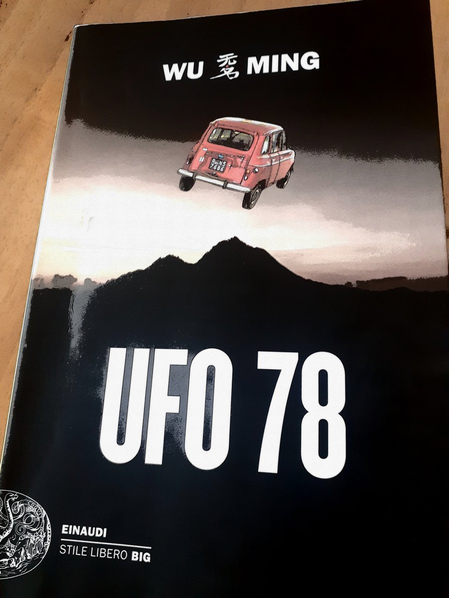 Quelli di @Wu_Ming_Foundt sono #libri che leggi sempre con interesse e piacere fino all'ultima pagina (non della storia, proprio del libro). Bello