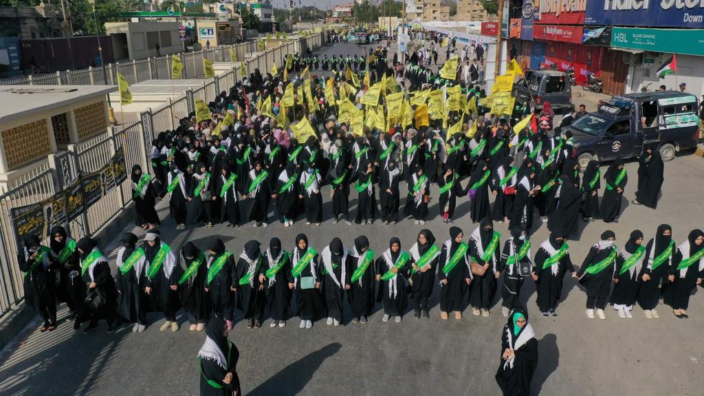 ReallyISO_'s tweet photo. The pro Quds march in Karachi by @imamia_students led Tehreek Azadi Quds includes many organizations and constitutes the largest turnout in Pakistan thus making it the largest annual gathering for Palestine.

Our resolve is unbreakable 

#UniteForAlQuds https://t.co/EAiDxLSGZm