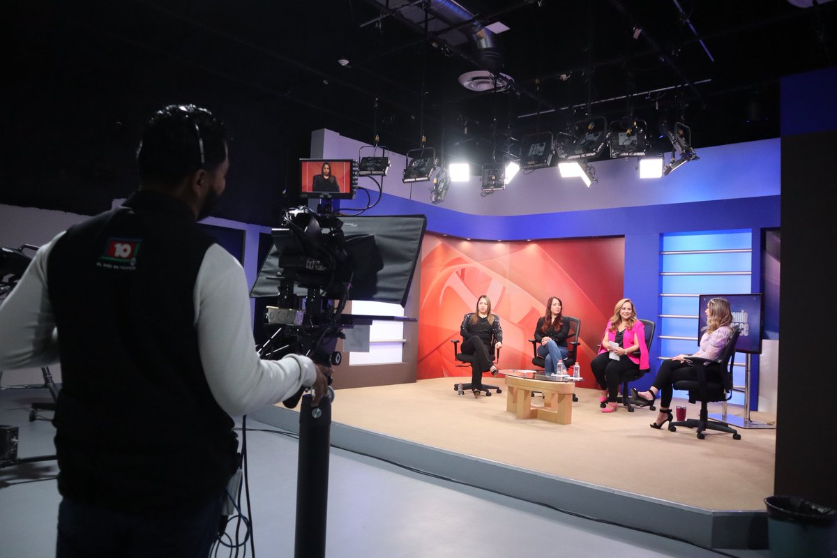 SugheyTorresR's tweet photo. La violencia política de género existe y debemos seguir trabajando unidas para eliminarla por completo.

Gracias @ZujeyLuna10, por la invitación, siempre es un gusto compartir ideas contigo y mis compañeras @Sandra12Amaya y @VeroPerezHerr.

#CuentanConmigo, excelente sábado 🤗 https://t.co/7K2dnpUsrK