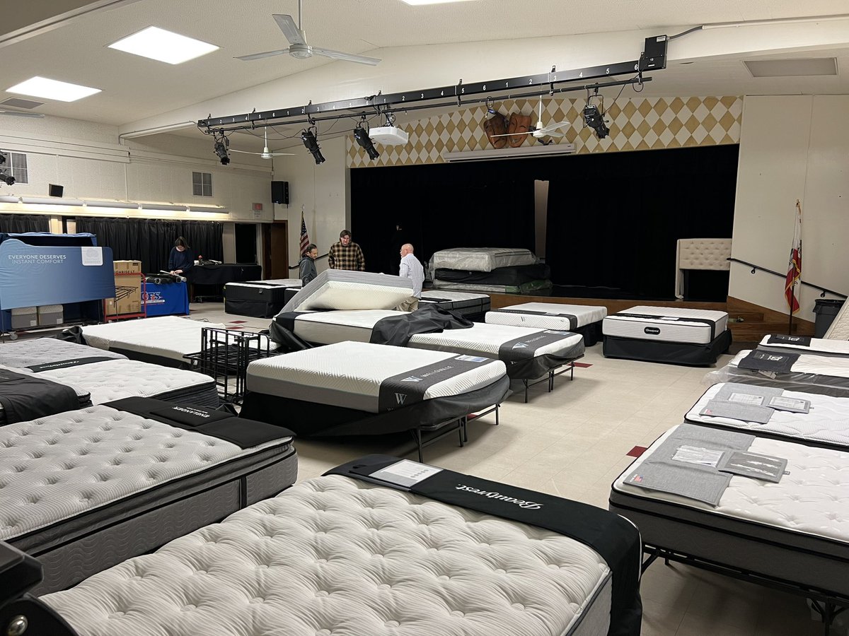 MPR or mattress showroom? Come see for yourself today from 10:00-5:00pm, and finally replace that mattress you’ve only talked about replacing!! AND…you support the kids at Golden Hill!! #ghscpa #ghgators