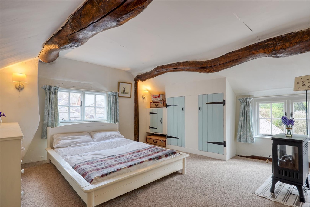 AlexandersLtd's tweet photo. 💖MUST VIEW🥰
Main Street, Gaddesby
Guide Price £385,000
3 Bedroom Semi-Detached House
A truly 'Quintessential', semi-detached period cottage
📹️Virtual Tour
https://t.co/dLxpWnFrxb
Tp View: 01509 642196

#loughborough #ashby#shepshed #meltonmowbray #marketbosworth #eastmidlands https://t.co/MW4zd3cEny