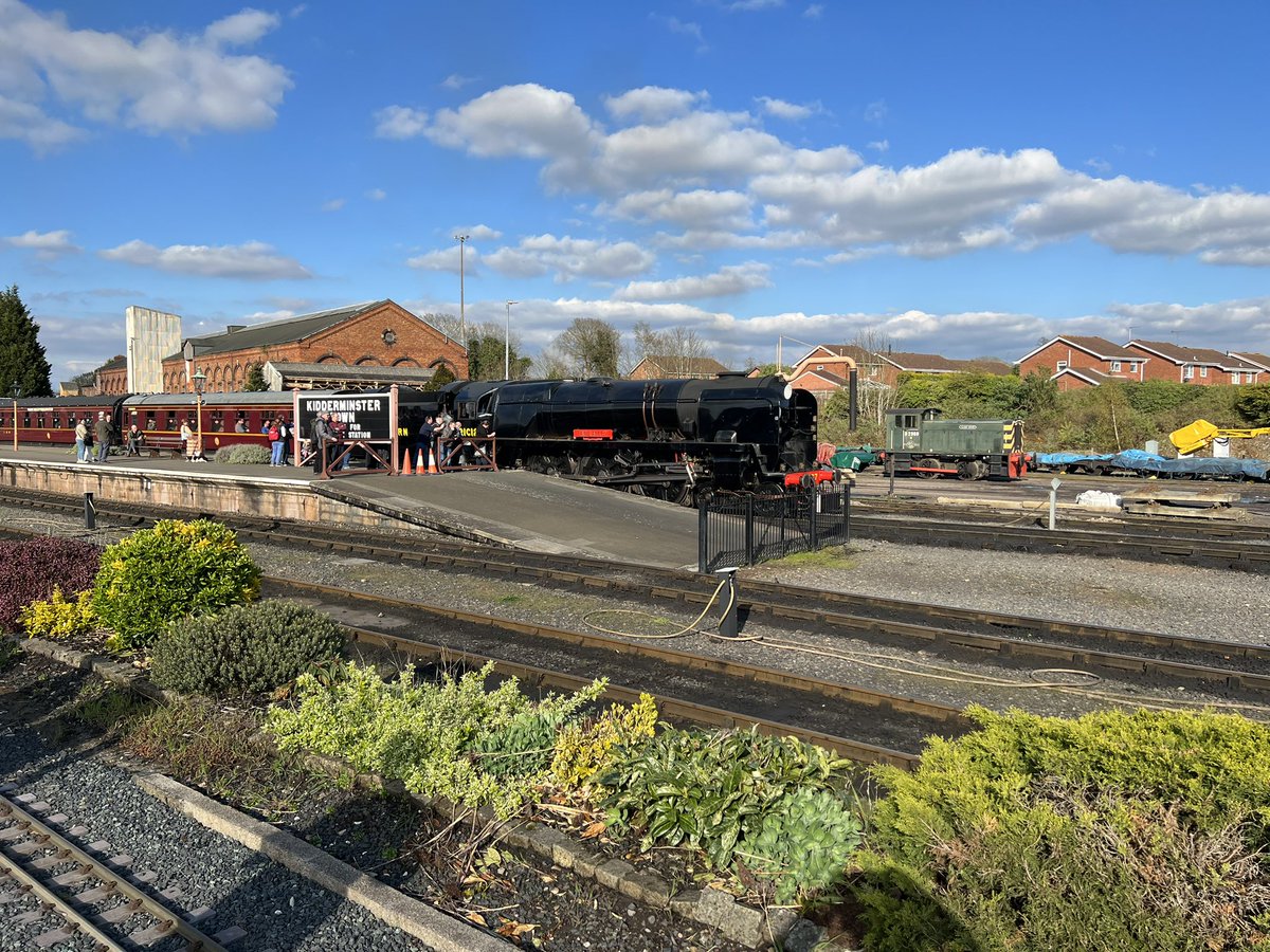 TimSEaston's tweet photo. Back at Kidderminster I saw #TawValley 21C127 resplendent in wartime black and #2857 on display following the end of its ‘boiler ticket’ on 2/2/23 #springsteamgala @svrofficialsite https://t.co/K651vqIIXy