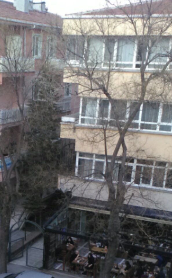 <a href="/suleymansoylu/">Süleyman Soylu</a> Sayın bakanım Bahçelievler Çankaya profesör muammer Aksoy cd No 51 Last Penny adındaki alkollü mekan apartman girişi tavanı yanları açık yönetmeliğe uygun değil müzik kahkaha sesleri evimizde yankılanıyor LÜTFEN MÜDAHALE