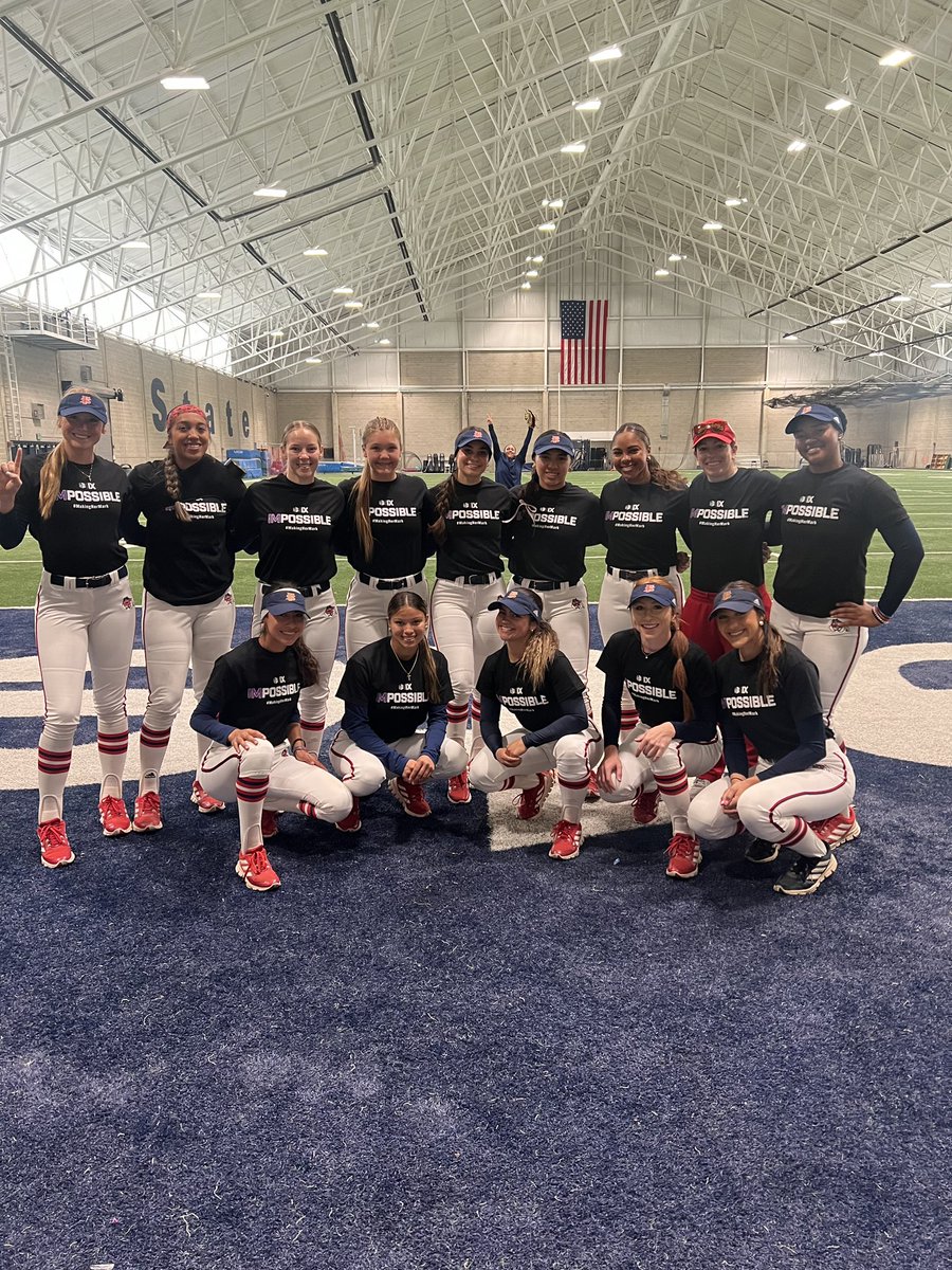 FresnoStateSB's tweet photo. 📍 Logan, Utah 

#GoDogs | #ForTheV https://t.co/98GlzdLW2j