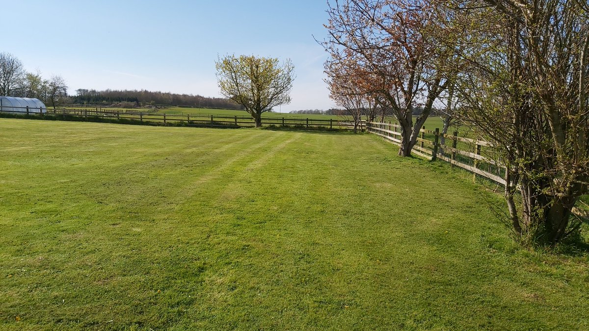 Hesty7's tweet photo. Bit of mowing & strimming with @JaneSinclair72. Lot of sitting with a brew. #costadel #weeton https://t.co/RBWIjXiMxx