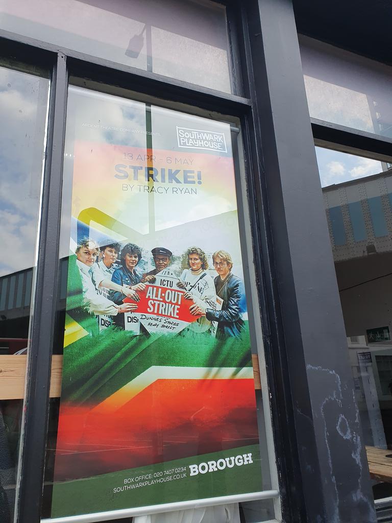 RyKas's tweet photo. Just saw Strike @swkplay, a really interesting real-life story of the Dublin shopworkers who went on strike over apartheid. A great piece of Theatre and history.
#Strike #southwarkplayhouse #southwark #dunnestores #Dublin #theatre #londontheatre
@ardenttheatre #TracyRyan ๐ชง https://t.co/LXWz0n2mRp