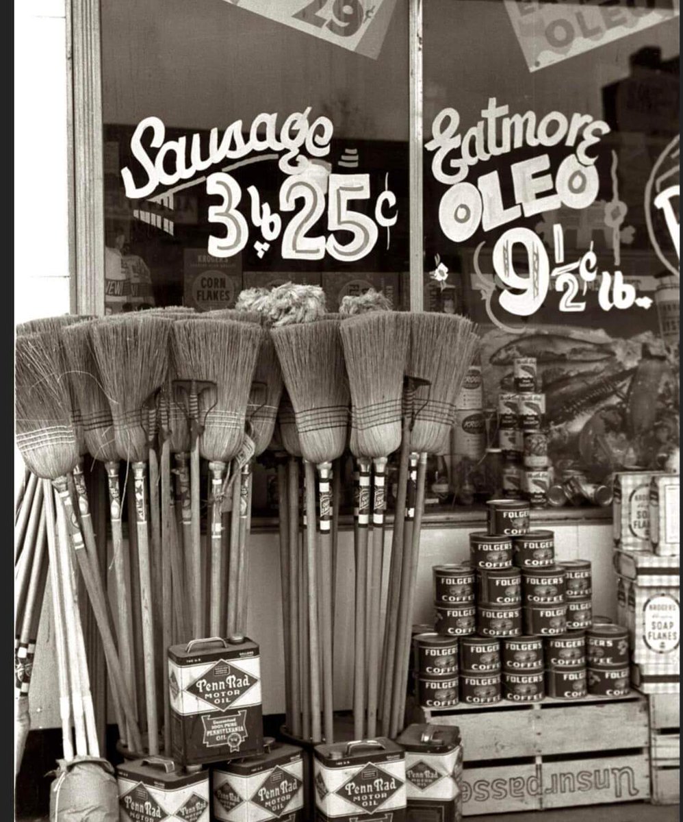 Neal Floyd on Twitter "1940 Grocery store window in Salem, Illinois."