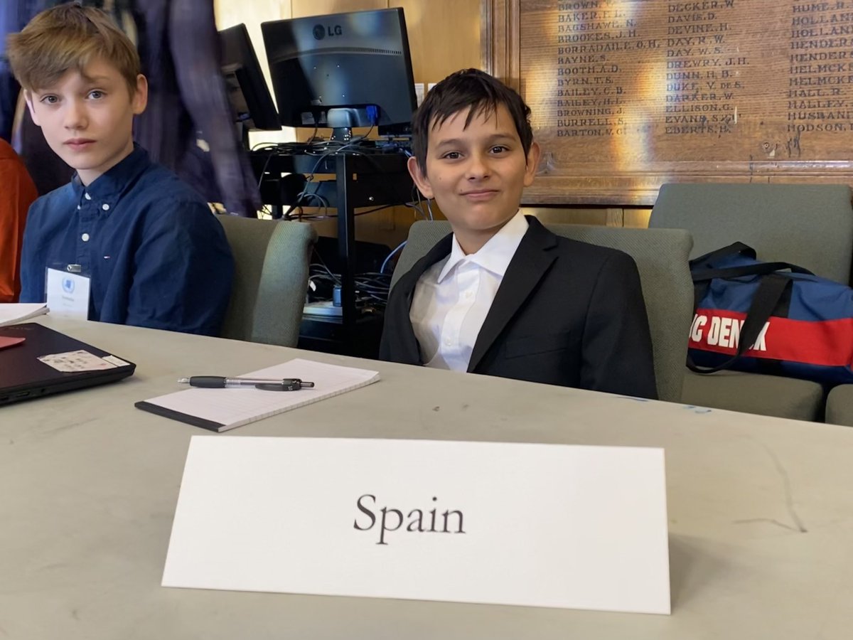 gnslit's tweet photo. Some images of @glenlyonnorfolk delegates in the UNHRC committee session at #SMUSMUN2023 where topics are Freedom of Speech and Attacks on Journalists https://t.co/1qpXJcxQ7i
