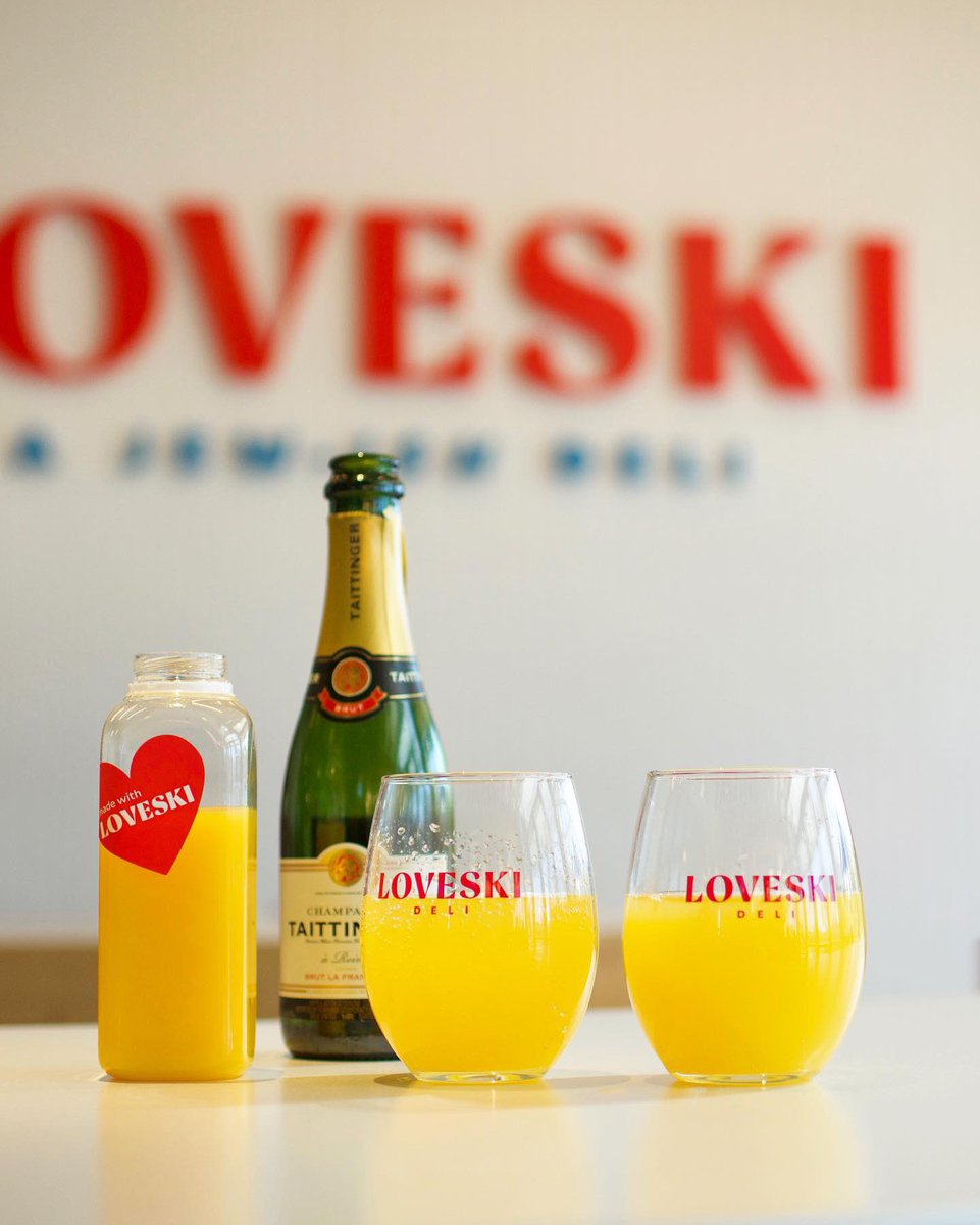 OriginalNFV's tweet photo. RP #Loveski at #OxbowPublicMarket #napa
WEEKEND MIMOSA SPECIAL! 🥂🍊✨ We’re offering fresh-squeezed #mimosas by the glass for $12 in-store. Featuring Tattinger #Champagne, you won’t want to miss out.💛
#loveskiDeli @OxbowPubMarket https://t.co/r2LTXua68U