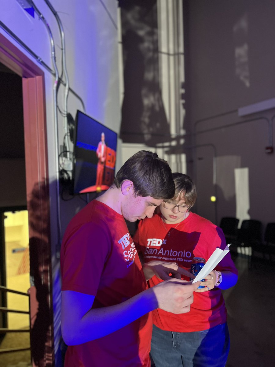 Our team hard at work behind the scenes!

Taking a lunch break before our final speakers of the day! 

Be back soon.