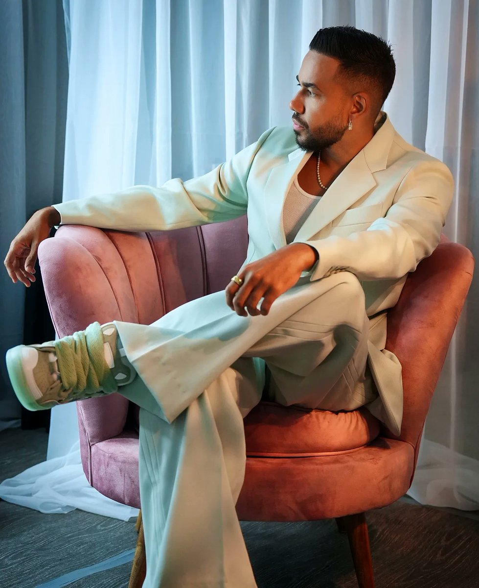 RomeoSantosPage's tweet photo. 🇬🇹🙏 https://t.co/7ryXBbgMLS