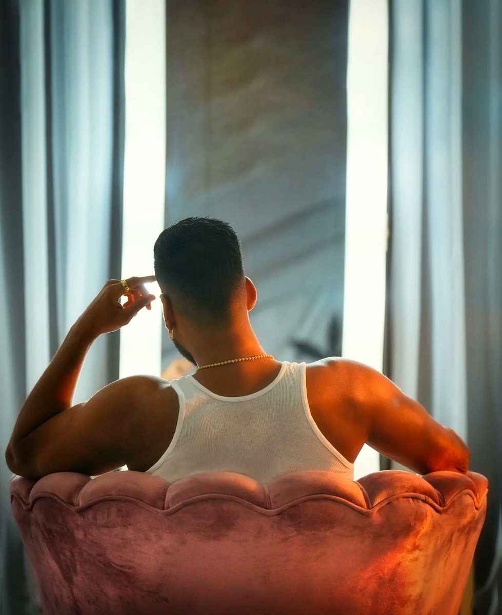 RomeoSantosPage's tweet photo. 🇬🇹🙏 https://t.co/7ryXBbgMLS