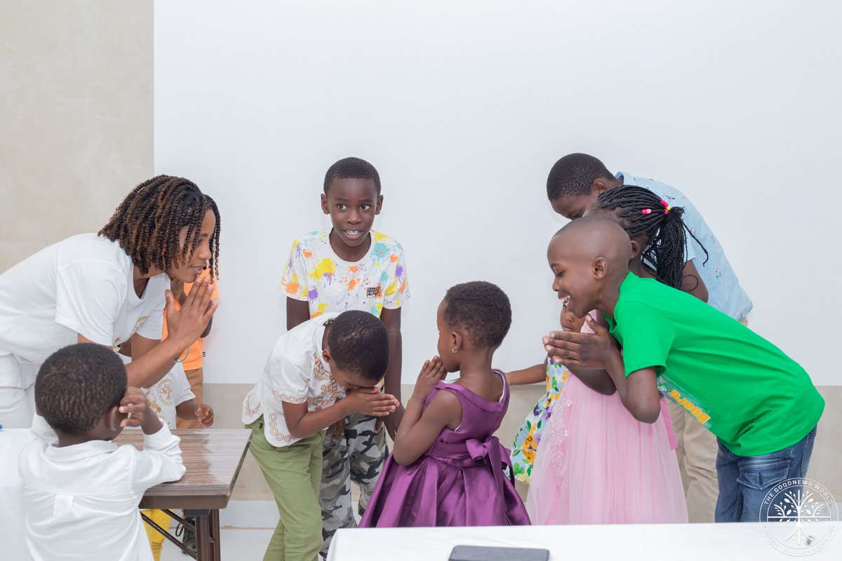 spiritembassyug's tweet photo. GoodNews To You! From the Children's Ministry.

Don't forget to carry your children along as you join us for our PRAYER LINE SUNDAY with our Senior Pastor, Pr. Samuel Richard Angel, THIS SUNDAY at Kampala Skyz Protea Hotel Naguru near Next Media (NBS TV)

#uebertangel #Trending https://t.co/2iu4PBoKNT