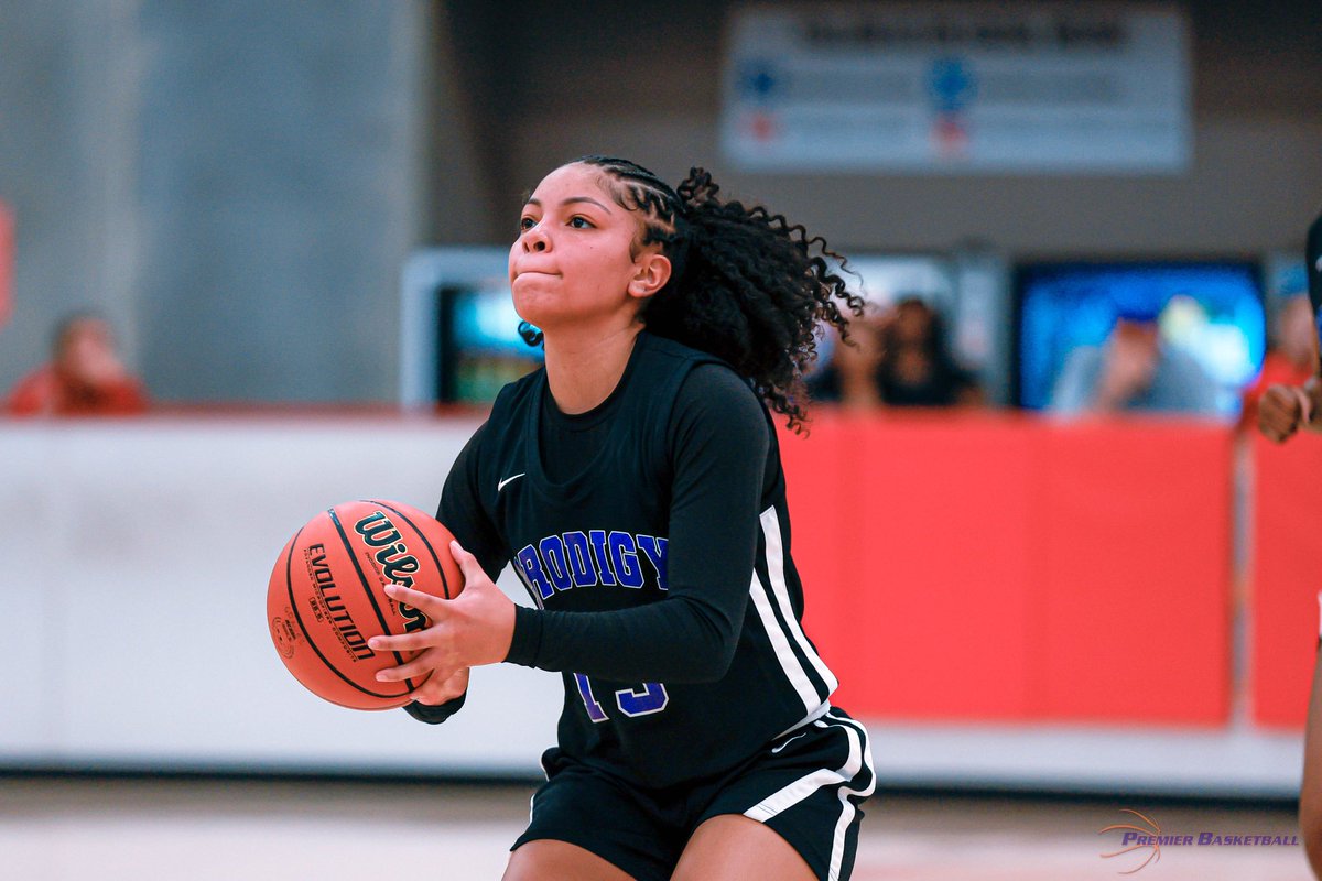 PBRhoops's tweet photo. Another weekend of hoops is here 🏀🙌.
#ExposurePlus https://t.co/Mf0BHB3HSH