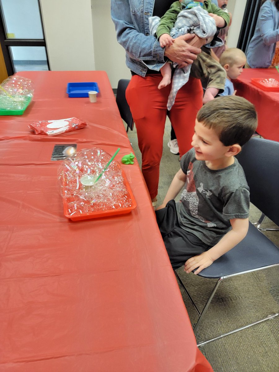 ExtensionHack's tweet photo. Just a couple additional looks into the fun that was held this week! 

Friday morning, spent some time at the Library with Miss Emily showing youth how to make bubble nests. Then, took some time with kindergarten talking about clouds and weather. https://t.co/2sSI9mcgjY