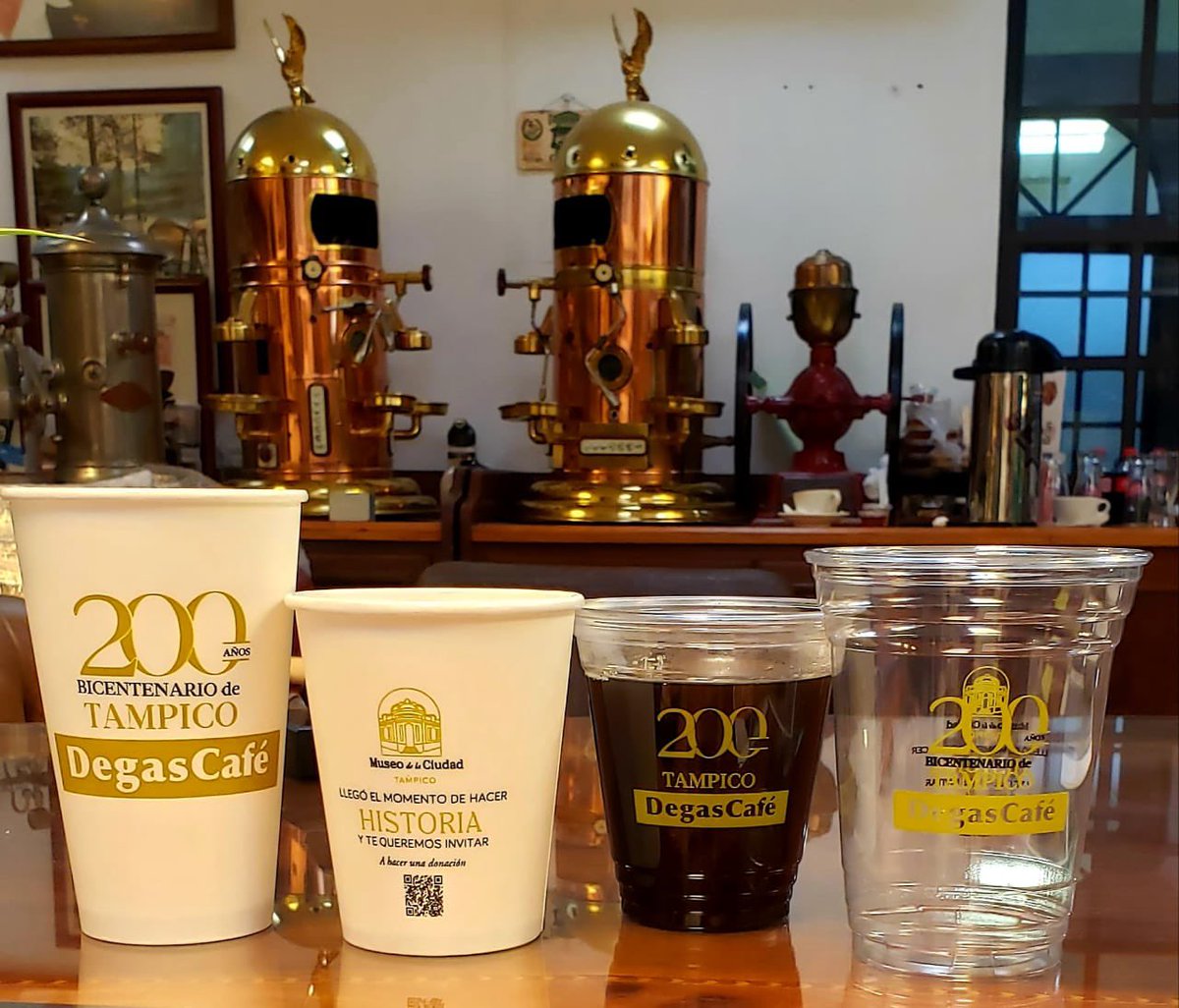 Turismo_Tampico's tweet photo. Degas Café se suma al festejo por los 200 años de Tampico con una colección de vasos conmemorativos. 

Un café con mucha historia. 

#tampico #turismotampico #tampicoinspira #tampicobicentenario #tampicohermoso #descubretampico #tampicocultural #tampicolotienetodo https://t.co/1NKlwbldb8