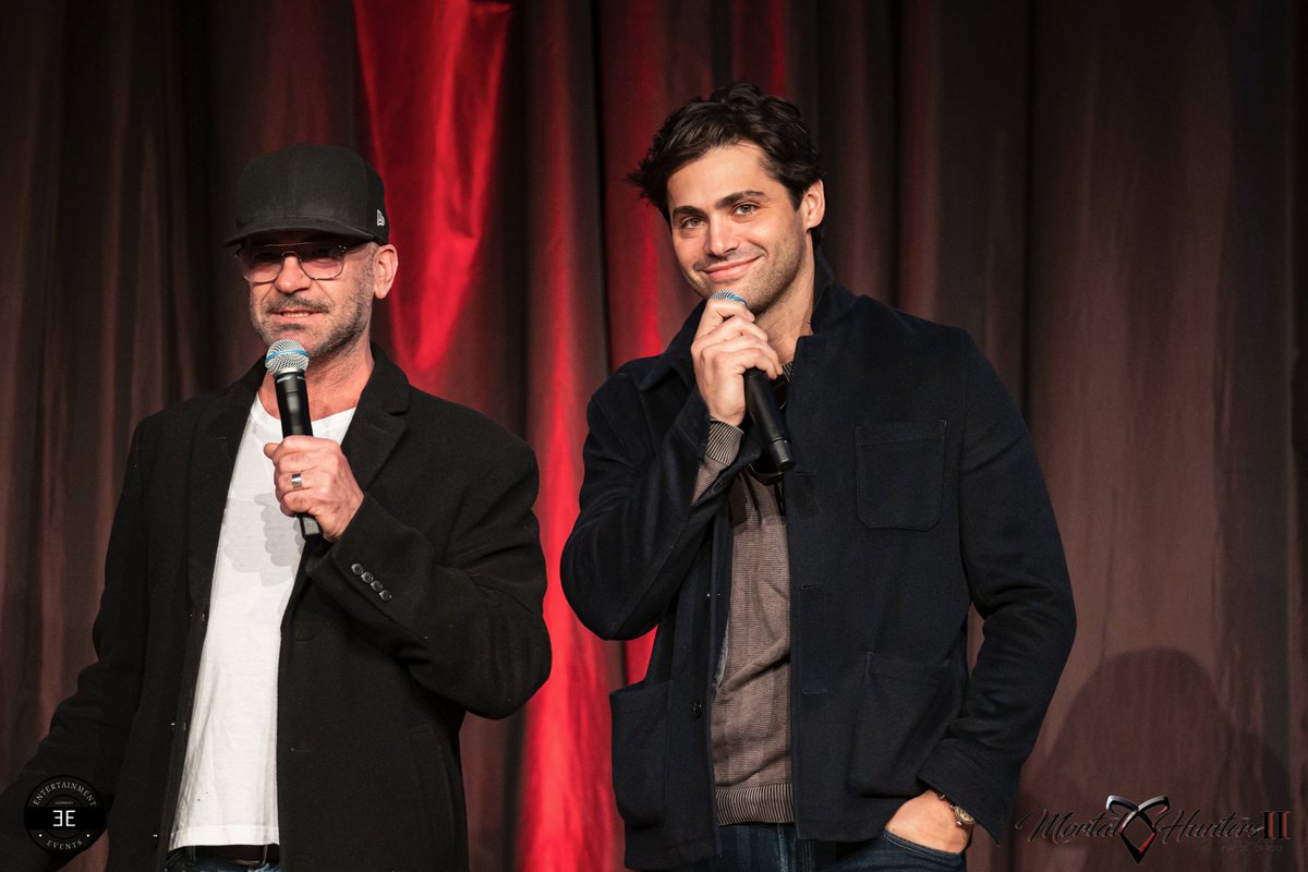 Ent_Event's tweet photo. It's been a week since the Opening Ceremony of our Mortal Hunters 2! How can time go by so quickly?!

☆ ☆ ☆ ☆ ☆

@MatthewDaddario #domsherwood @Kat_McNamara 
@LukeBaines @alanvansprang  
#shadowhunters #shadowhunterscon #mortalhunters2 #entevents https://t.co/9YsoII2nC7