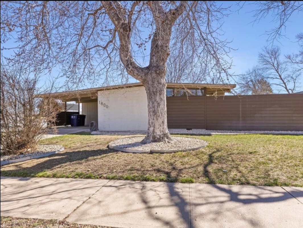 comidmodhomes's tweet photo. New Exclusive Listing: 1800 S Holly Street Denver, CO - https://t.co/zlOKtNjrOS https://t.co/d4jH4QOsYN