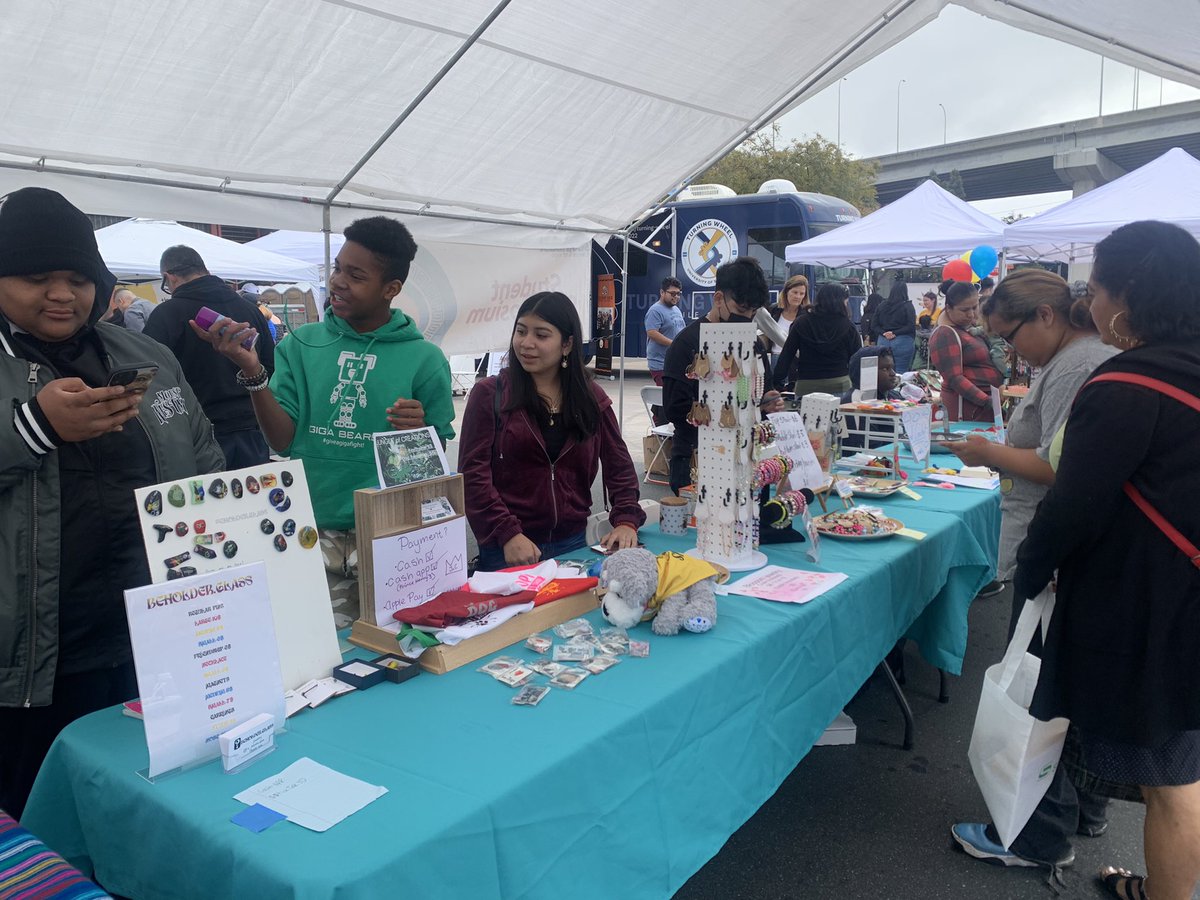 Millennial Tech Middle School tweet media