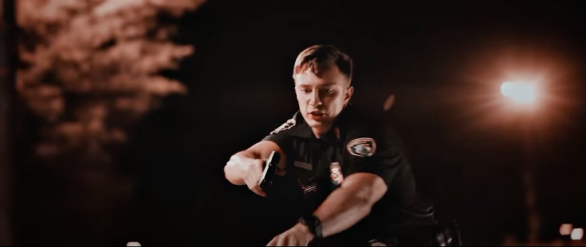 I didn't know that Drew/Rafe plays the bad cop in The Hate You Give. i was literally just rewatching this movie and realized