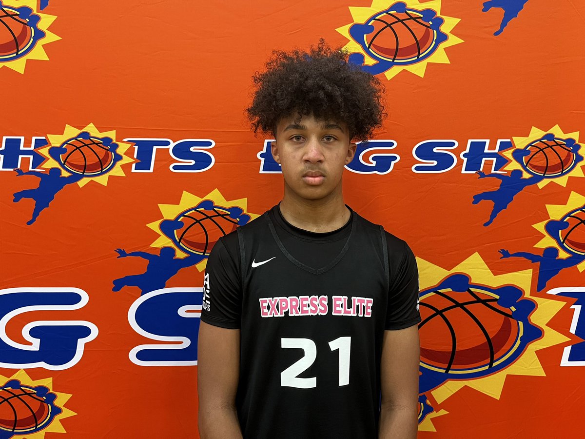 BigShotsGlobal's tweet photo. #BIGSHOTS #BooLegacyClassic

14U Boys 

Express Elite 63
#13 Ryder Ciorciari 15
#21 Julian Davis 12

Double Vision Outlaws 15
#33 CJ Foreman 6 https://t.co/b0hIu6BLoV