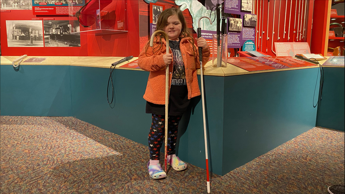 DotExperience's tweet photo. This young lady was determined to read everything, touch everything, listen to everything, and explore every nook and cranny in the Museum. #ExploringMuseums #MuseumsAreFun https://t.co/zfy6aCSJ36