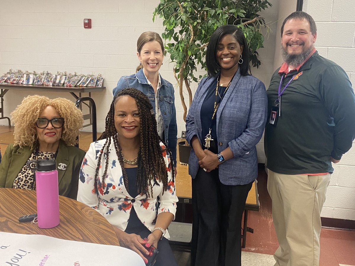 SuperSwift tweet media