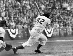 In 1997 @mlb retired JACKIE ROBINSON’S #42 across ALL TEAMS
This meant no other player would wear the number again.

This is the FIRST TIME any sports team had done that (NFL, NBA, NHL, etc)

HAPPY JACKIE ROBINSON DAY! 

<a href="/JRFoundation/">Jackie Robinson Foundation</a> #JackieRobinsonDay #JackieRobinson