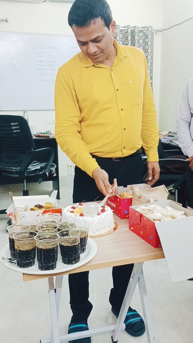 malustechnolab's tweet photo. Wishing our Co-Founder &amp; CEO Mr. Swarup Acharya a very Happy Birthday!

Your leadership and dedication have been instrumental in the success of our company, and we are all grateful for always inspiring us to reach for new heights.

#MalusTechnoLab #UORMiND #GratefulAndBlessed https://t.co/rBR51oDU9M