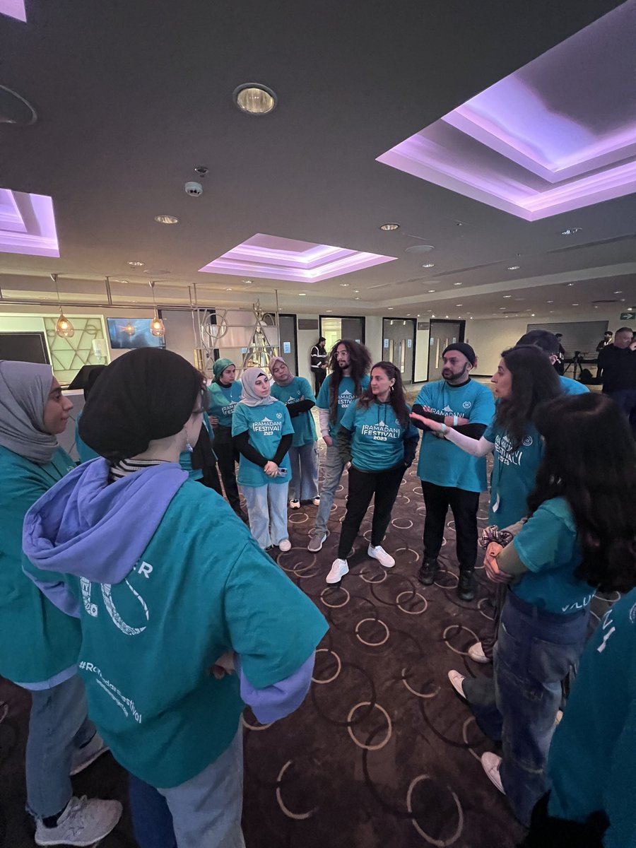 OpenIftar's tweet photo. Game on! 🏟️🌙 Our amazing volunteers are ready to take the field for the #OpenIftaar at Wembley Stadium tonight! From the pre-match warm-up to post-match cleanup, they are the ultimate team players! ⚽🙌🏼
#RamadanFestival #Ramadan2023  #MakingMemories #FootballDiversity #openiftar https://t.co/c6o7aLrV1s