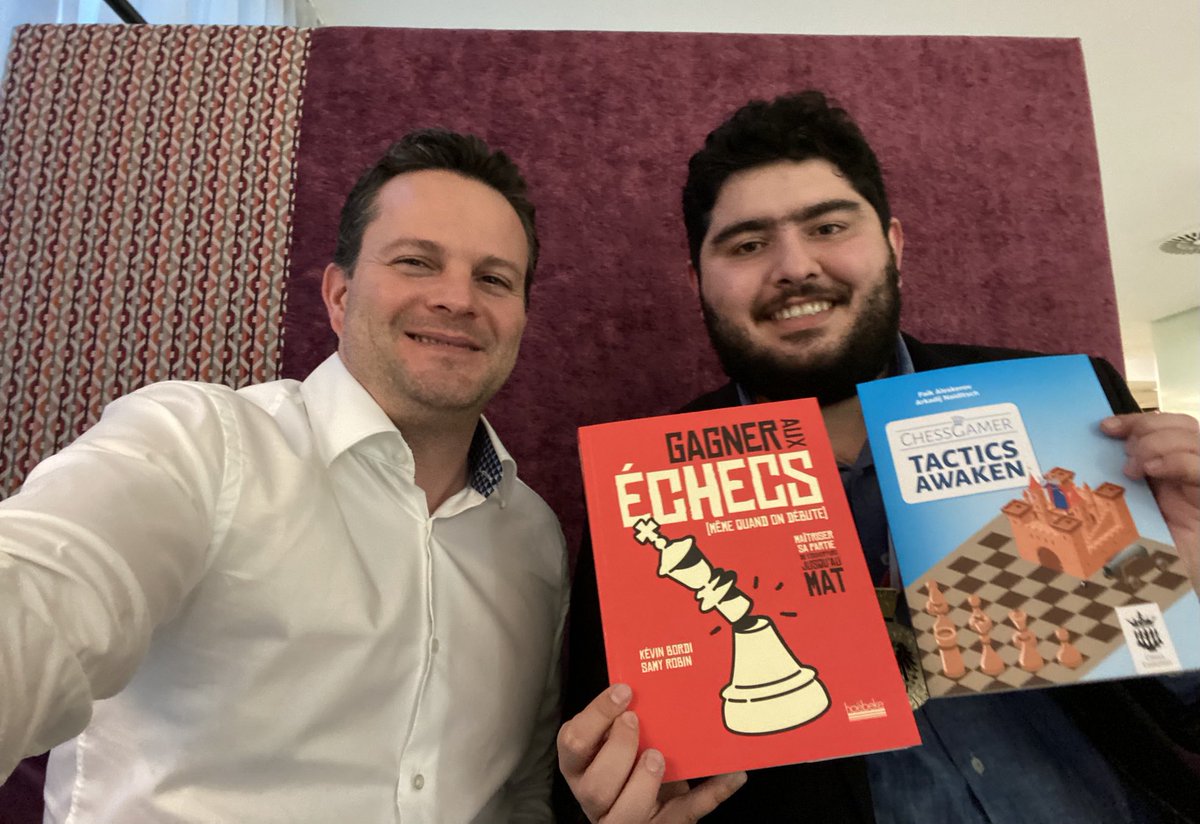 AlphaEchecs's tweet photo. Champion d’Autriche avec Linz 🇦🇹 🥇🦈, ⁦Parham meilleure performance mais encore des choses à perfectionner 😅 https://t.co/9ElKpULh3L