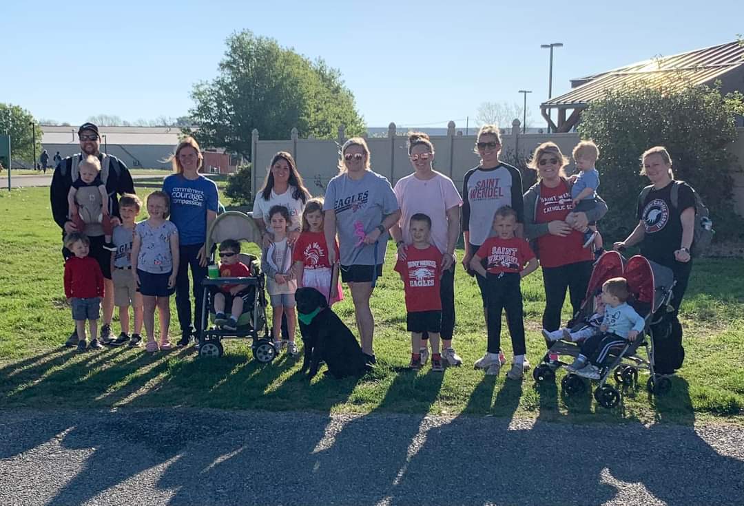 StWendelSchool's tweet photo. Thank you to all who helped Kindergarten have a successful service project benefiting the Vanderburgh Humane Society!  We were able to donate $135, lots of dog and cat treats. We even had 1 dog adopted, Derby!  We ended our project by meeting at Cardio For Canines this morning! https://t.co/I4brVpIOu7