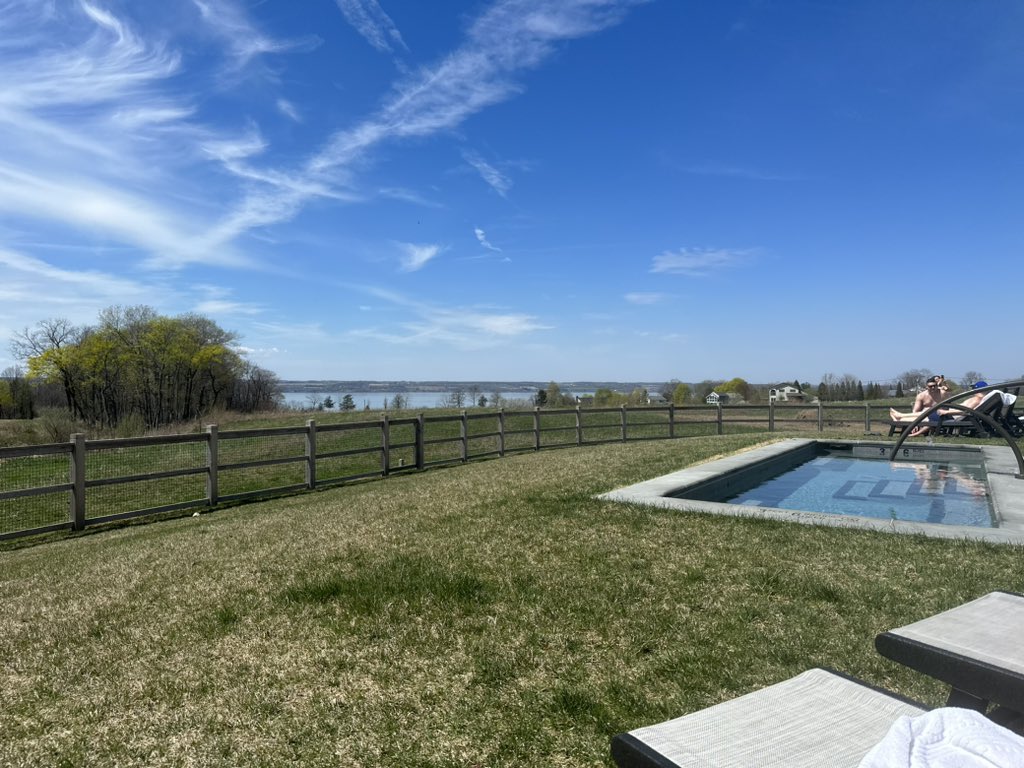 evascalzo's tweet image. Living my best life. #girlsweekend #spagetaway