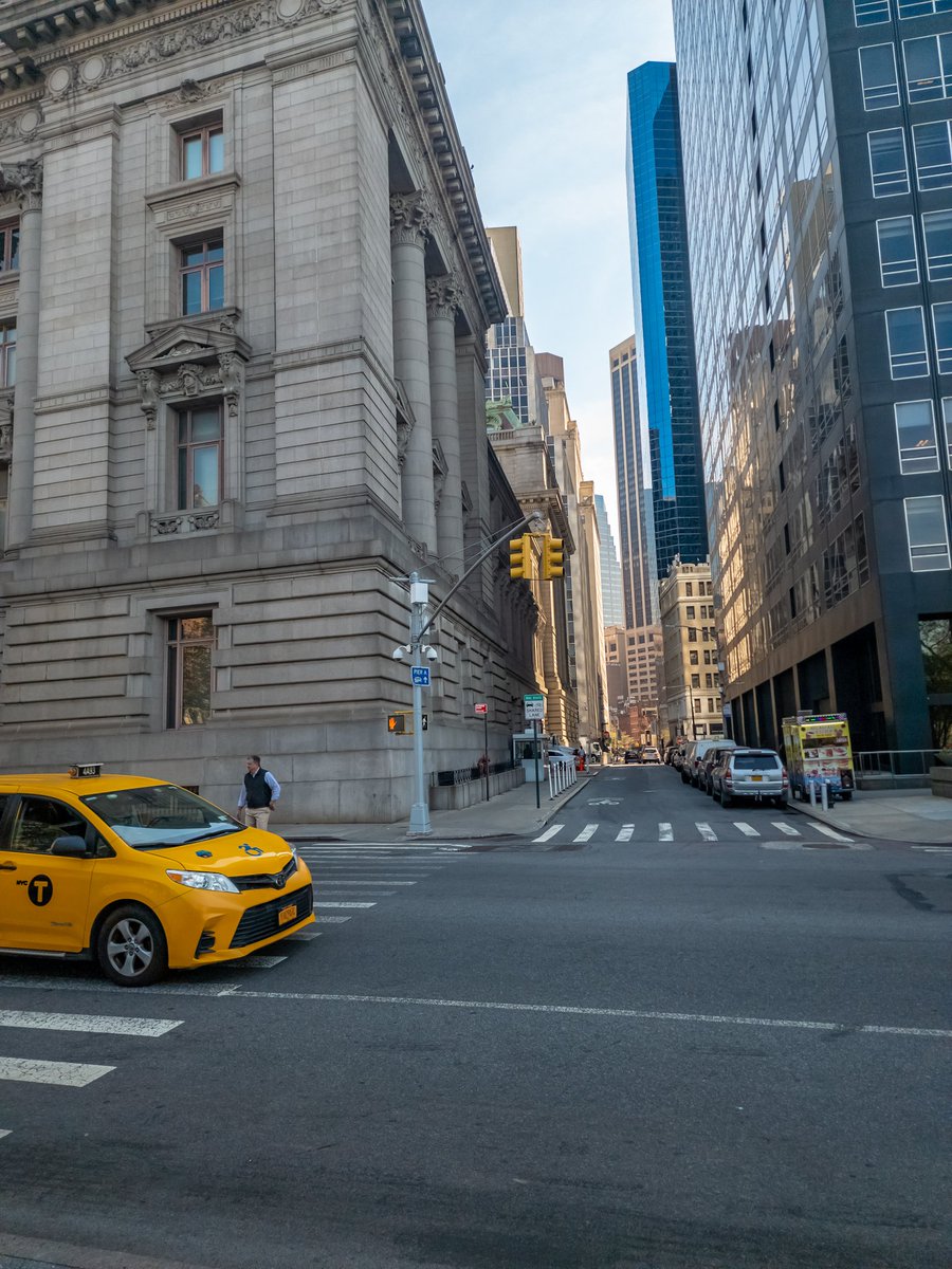 PockettLens's tweet photo. New York City street Vibe. 
Shot taken with the @Samsung #s22Ultra https://t.co/ybDPSsIjDJ