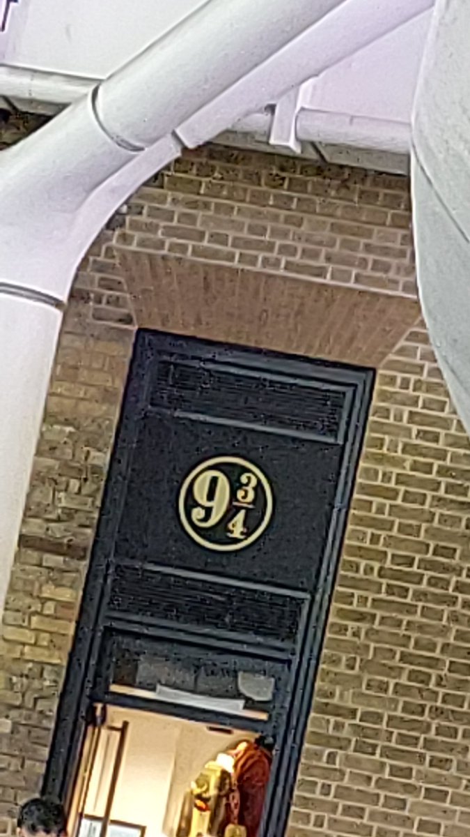 dim ddraig esu tweet media