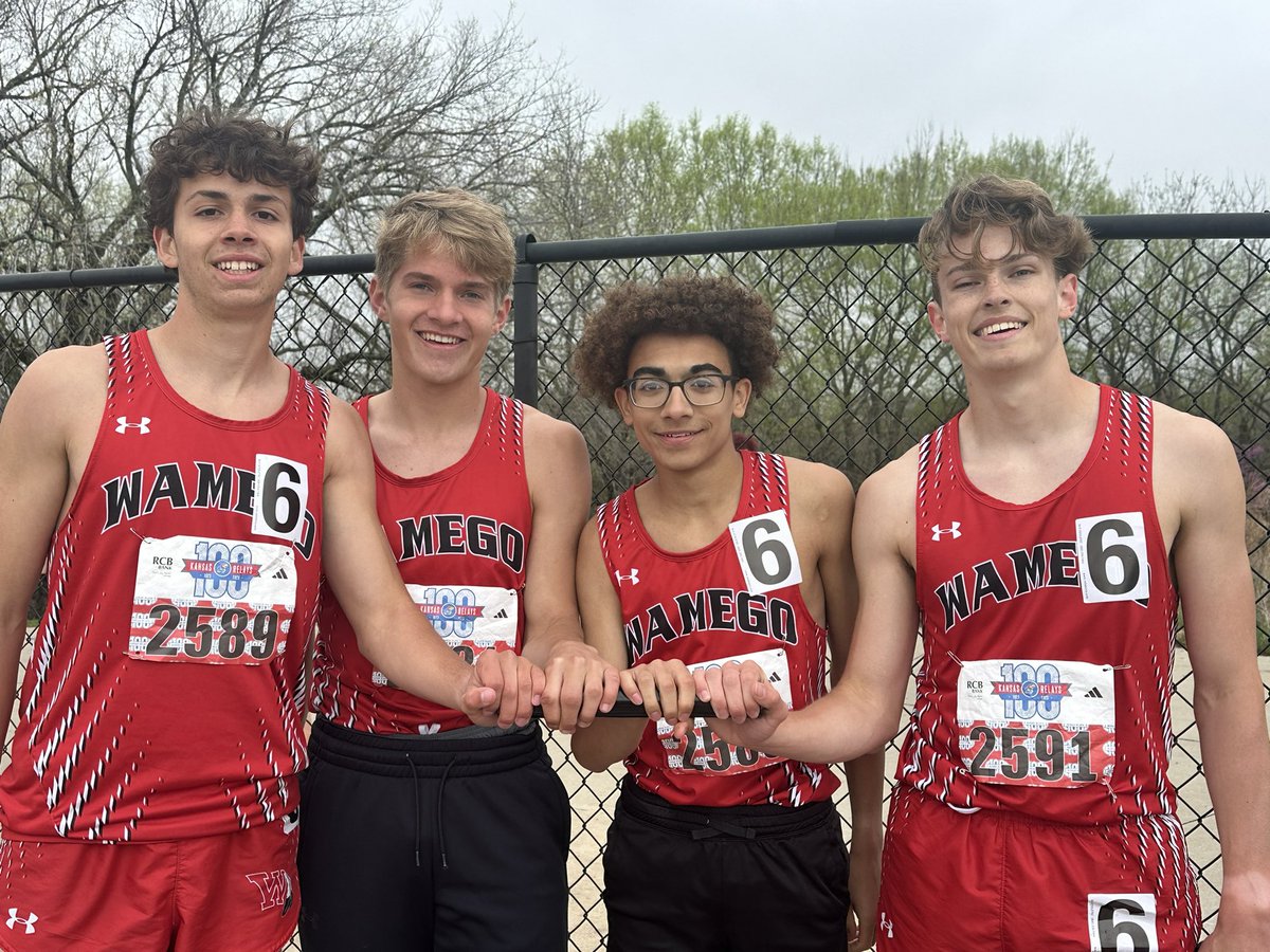 wamegotrack's tweet photo. Great run by these guys today. Put a little scare into the 4x8 school record. @WHSAthleticsOf1 https://t.co/qu52nFbLXA